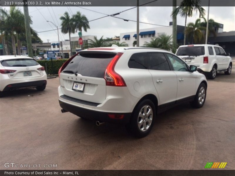 Ice White / Anthracite Black 2013 Volvo XC60 3.2