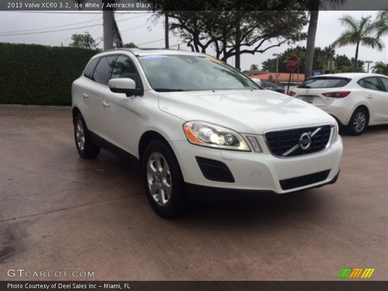 Ice White / Anthracite Black 2013 Volvo XC60 3.2