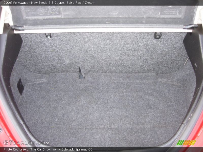 Salsa Red / Cream 2006 Volkswagen New Beetle 2.5 Coupe