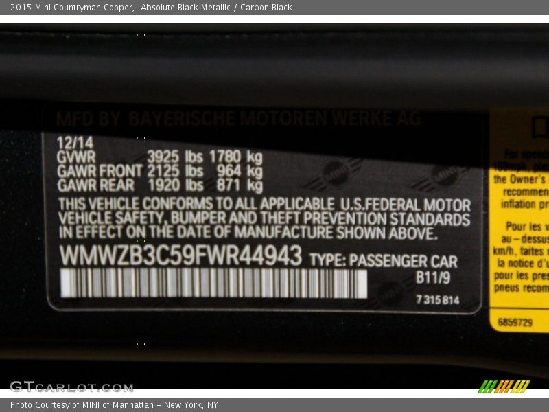 Absolute Black Metallic / Carbon Black 2015 Mini Countryman Cooper