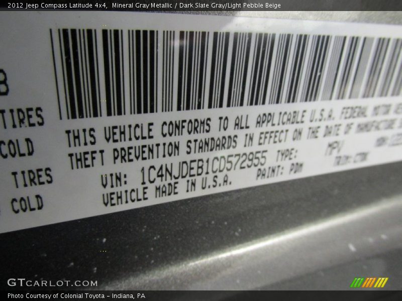 Mineral Gray Metallic / Dark Slate Gray/Light Pebble Beige 2012 Jeep Compass Latitude 4x4
