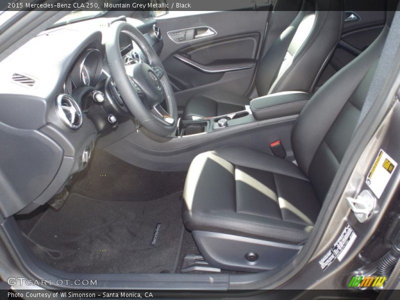 Mountain Grey Metallic / Black 2015 Mercedes-Benz CLA 250