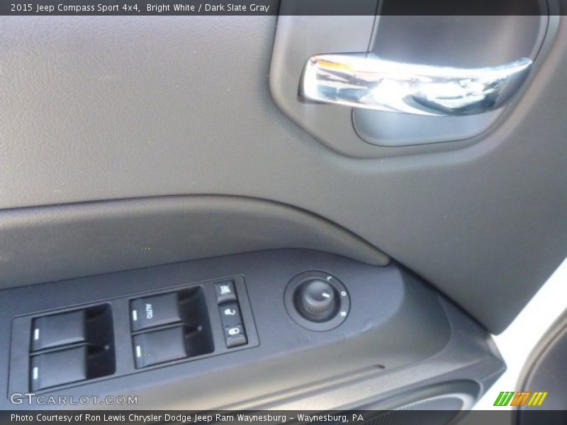 Bright White / Dark Slate Gray 2015 Jeep Compass Sport 4x4