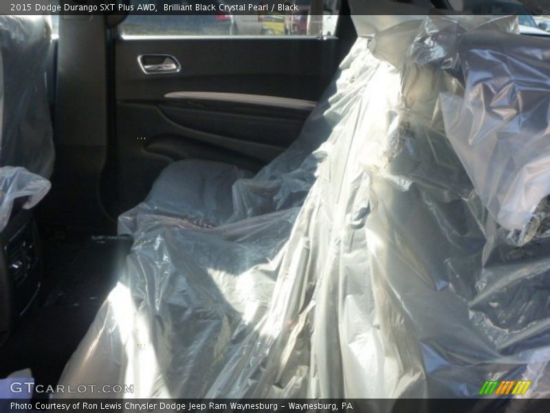 Brilliant Black Crystal Pearl / Black 2015 Dodge Durango SXT Plus AWD