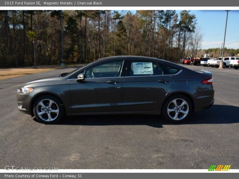Magnetic Metallic / Charcoal Black 2015 Ford Fusion SE