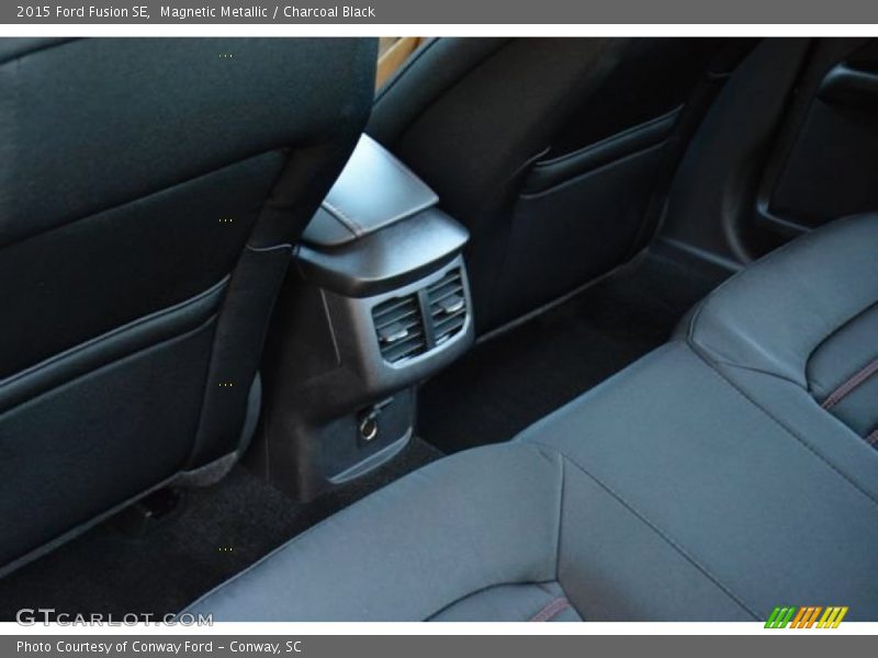 Magnetic Metallic / Charcoal Black 2015 Ford Fusion SE