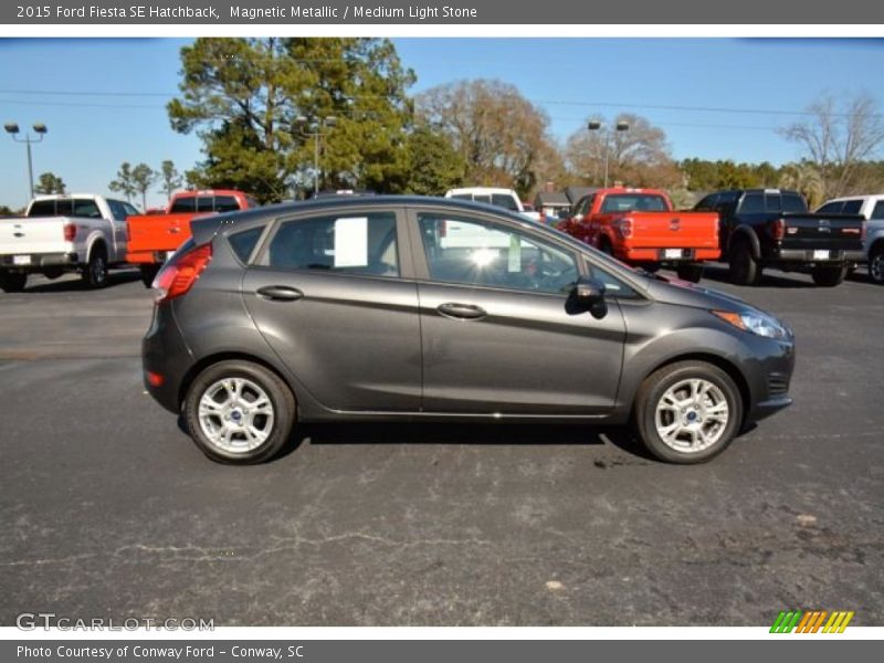 Magnetic Metallic / Medium Light Stone 2015 Ford Fiesta SE Hatchback