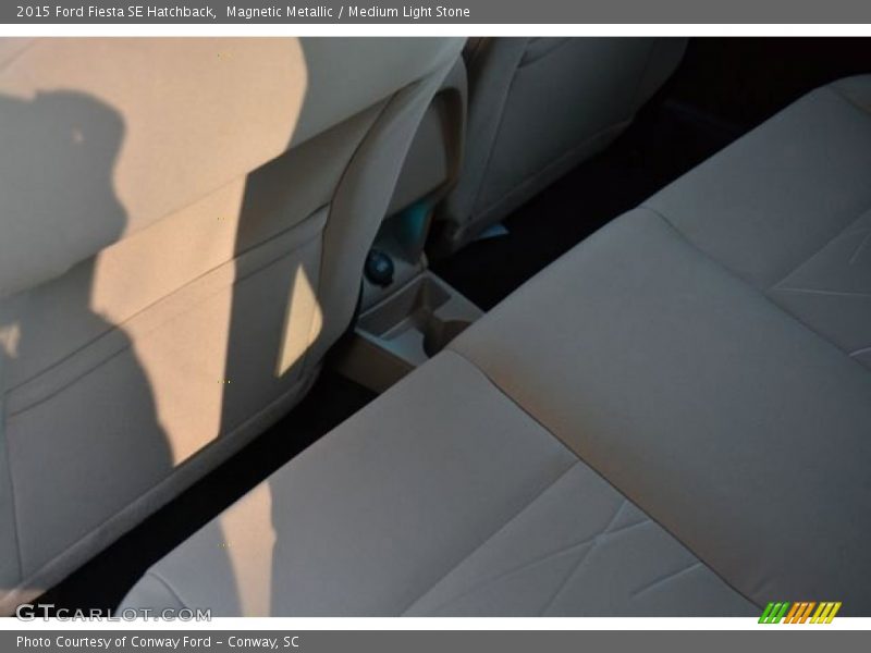 Magnetic Metallic / Medium Light Stone 2015 Ford Fiesta SE Hatchback