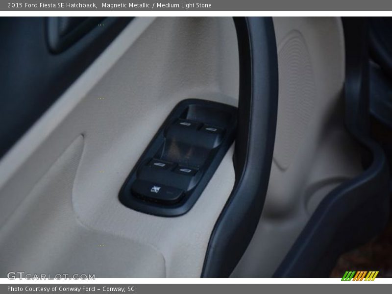 Magnetic Metallic / Medium Light Stone 2015 Ford Fiesta SE Hatchback