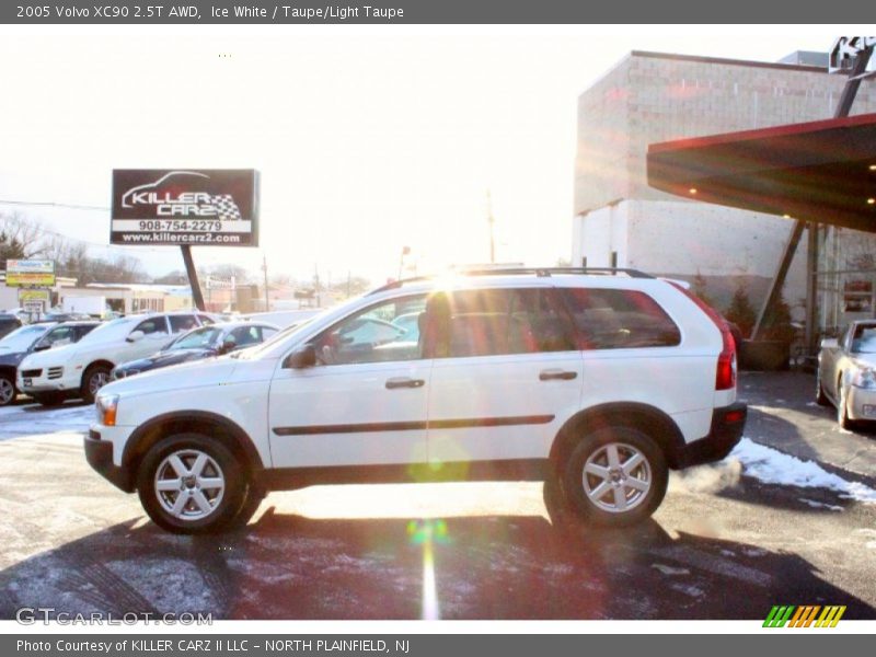 Ice White / Taupe/Light Taupe 2005 Volvo XC90 2.5T AWD