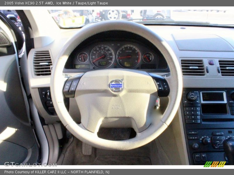  2005 XC90 2.5T AWD Steering Wheel