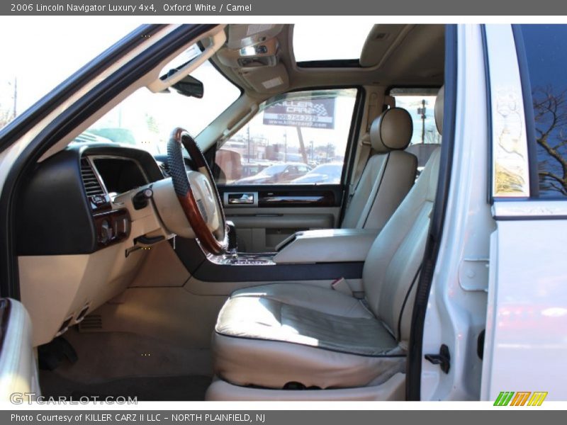 Oxford White / Camel 2006 Lincoln Navigator Luxury 4x4