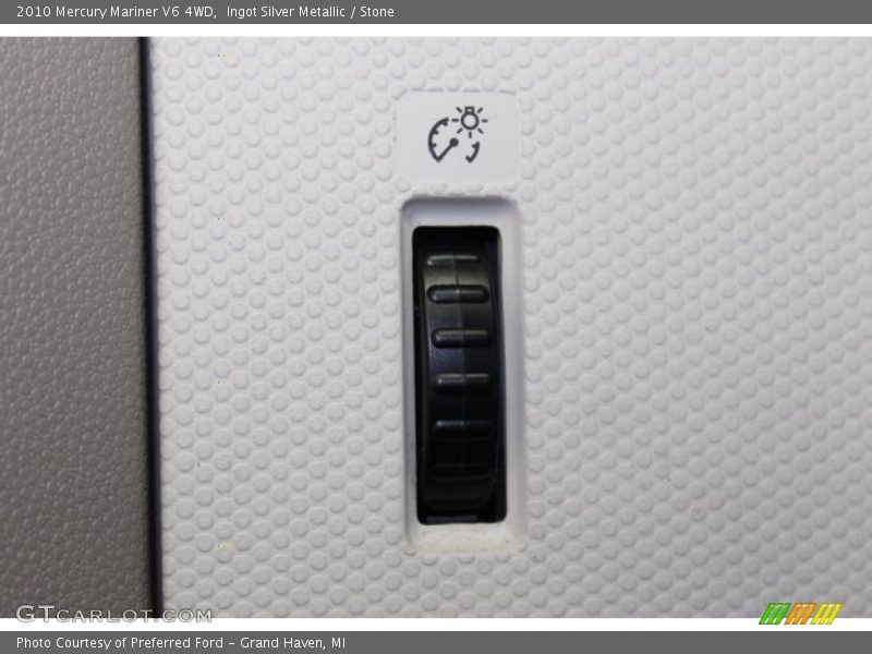 Ingot Silver Metallic / Stone 2010 Mercury Mariner V6 4WD