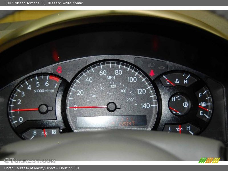 Blizzard White / Sand 2007 Nissan Armada LE