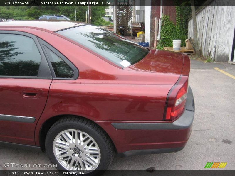 Venetian Red Pearl / Taupe/Light Taupe 2000 Volvo S80 T6