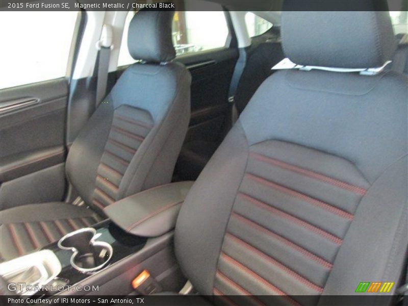 Magnetic Metallic / Charcoal Black 2015 Ford Fusion SE
