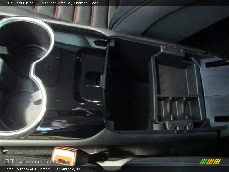 Magnetic Metallic / Charcoal Black 2015 Ford Fusion SE
