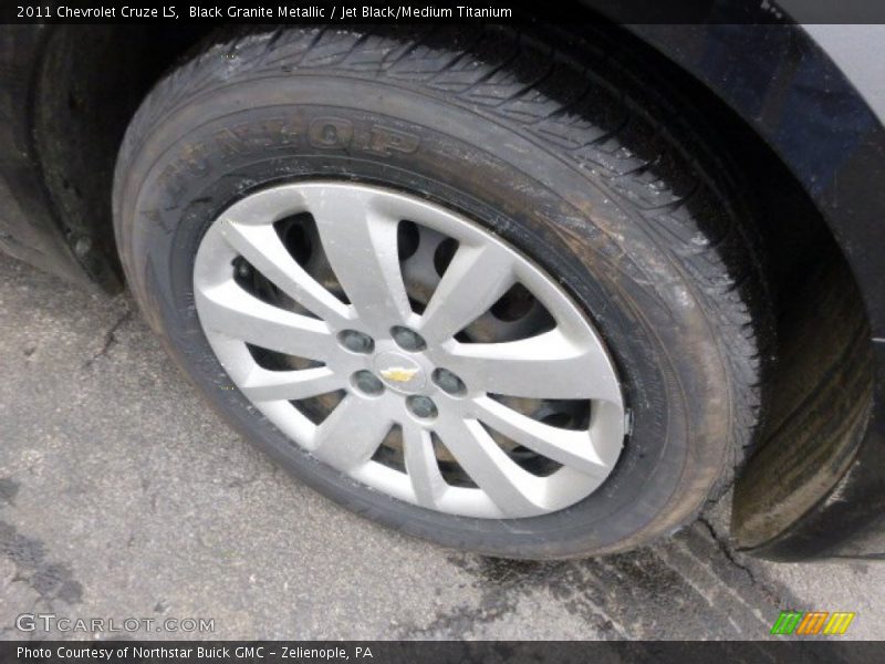 Black Granite Metallic / Jet Black/Medium Titanium 2011 Chevrolet Cruze LS