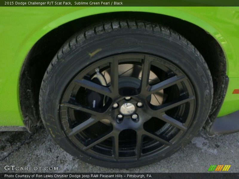 Sublime Green Pearl / Black 2015 Dodge Challenger R/T Scat Pack