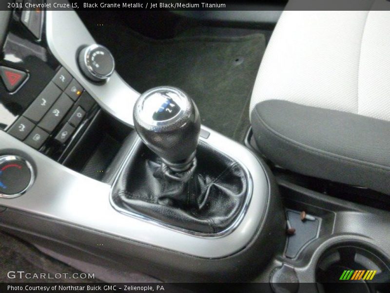 Black Granite Metallic / Jet Black/Medium Titanium 2011 Chevrolet Cruze LS