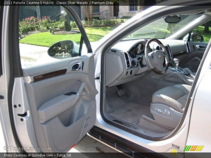  2012 Cayenne S Hybrid Platinum Grey Interior