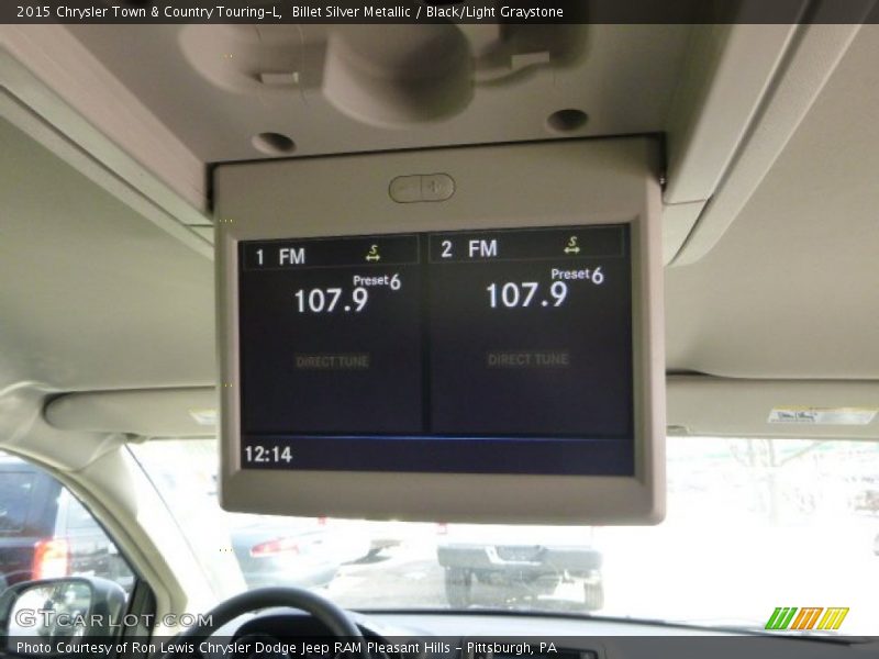 Billet Silver Metallic / Black/Light Graystone 2015 Chrysler Town & Country Touring-L