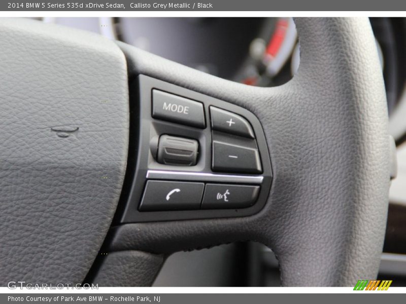 Controls of 2014 5 Series 535d xDrive Sedan