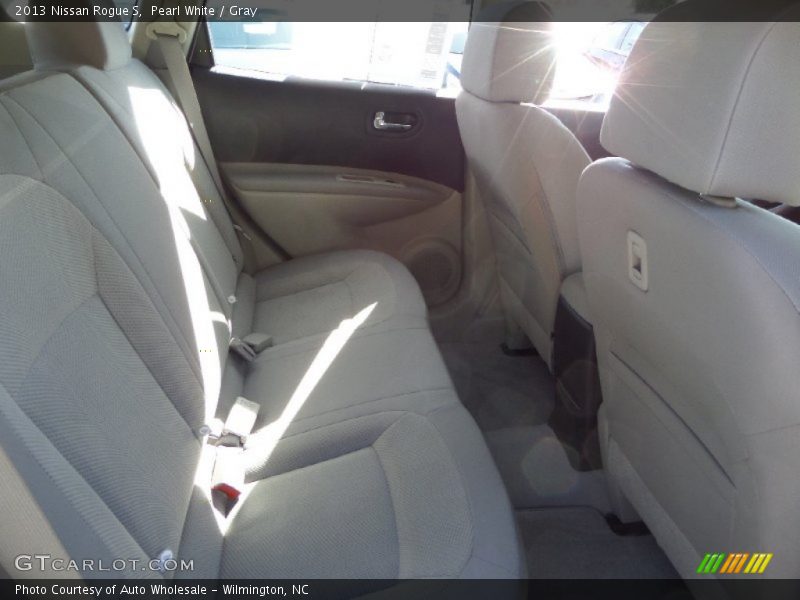 Pearl White / Gray 2013 Nissan Rogue S