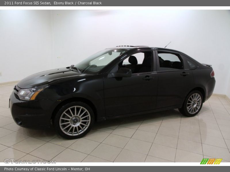  2011 Focus SES Sedan Ebony Black