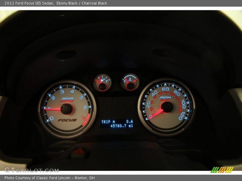  2011 Focus SES Sedan SES Sedan Gauges