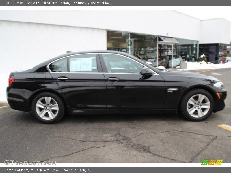 Jet Black / Oyster/Black 2012 BMW 5 Series 528i xDrive Sedan