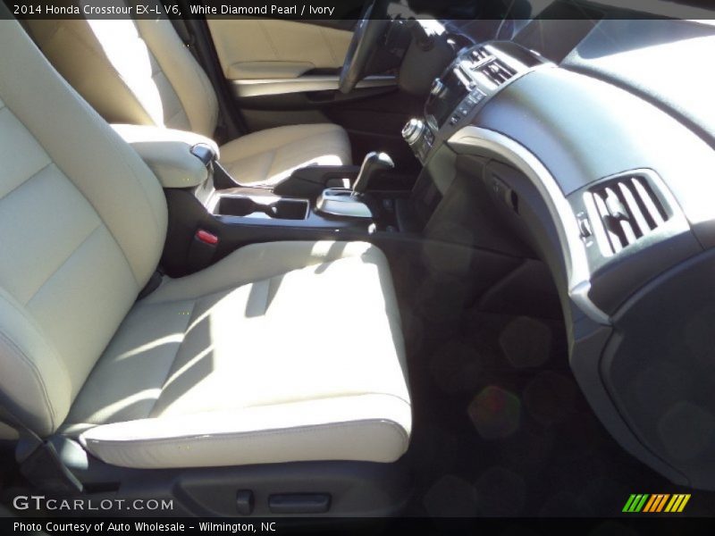 White Diamond Pearl / Ivory 2014 Honda Crosstour EX-L V6