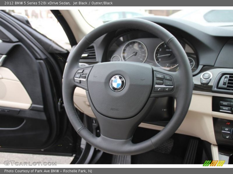 Jet Black / Oyster/Black 2012 BMW 5 Series 528i xDrive Sedan