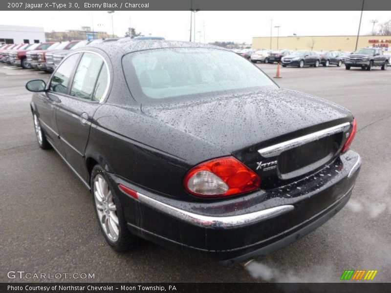 Ebony Black / Charcoal 2007 Jaguar X-Type 3.0