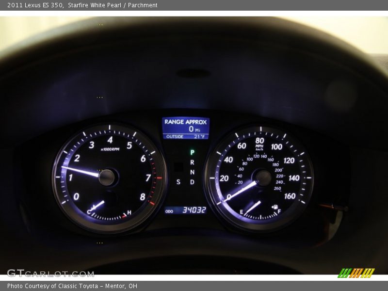 Starfire White Pearl / Parchment 2011 Lexus ES 350