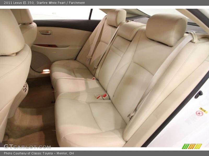 Starfire White Pearl / Parchment 2011 Lexus ES 350