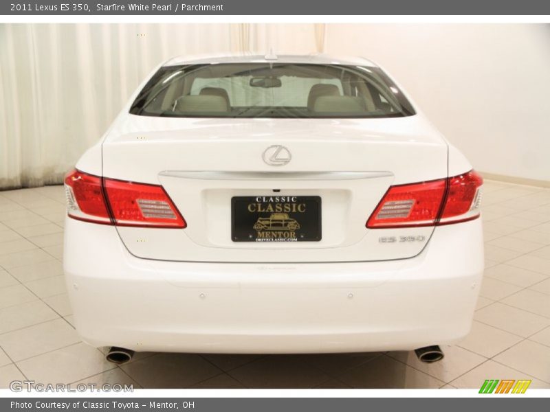 Starfire White Pearl / Parchment 2011 Lexus ES 350