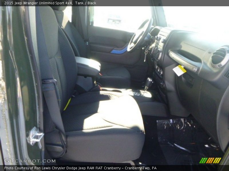 Tank / Black 2015 Jeep Wrangler Unlimited Sport 4x4