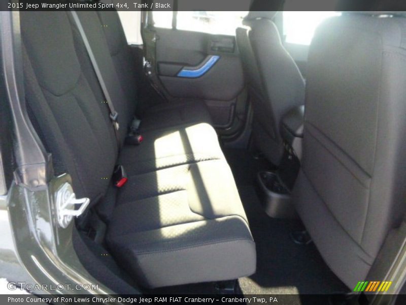 Tank / Black 2015 Jeep Wrangler Unlimited Sport 4x4