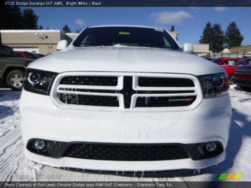 Bright White / Black 2015 Dodge Durango SXT AWD