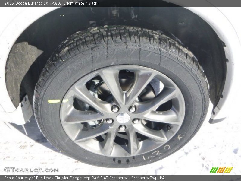 Bright White / Black 2015 Dodge Durango SXT AWD