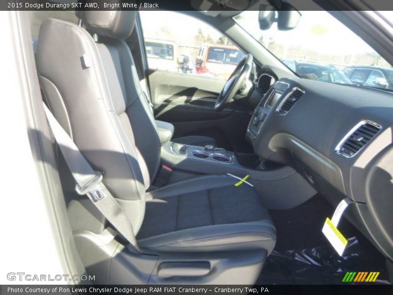 Bright White / Black 2015 Dodge Durango SXT AWD