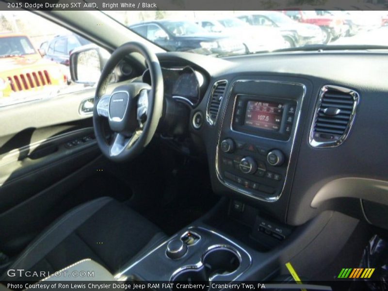 Bright White / Black 2015 Dodge Durango SXT AWD