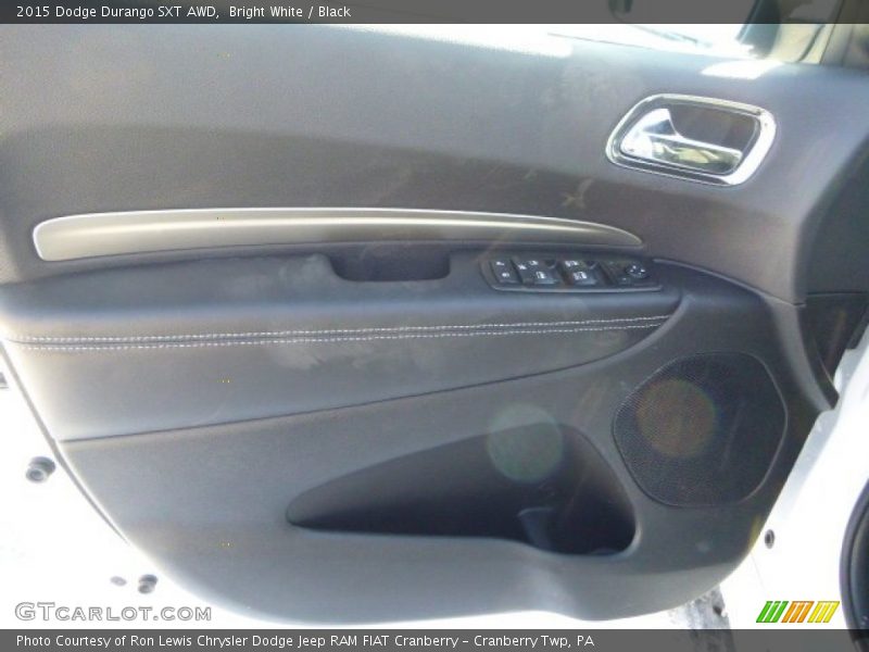 Bright White / Black 2015 Dodge Durango SXT AWD
