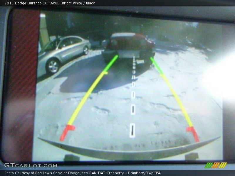 Bright White / Black 2015 Dodge Durango SXT AWD