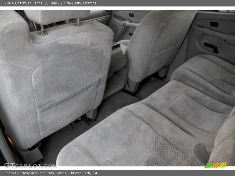 Black / Gray/Dark Charcoal 2004 Chevrolet Tahoe LS