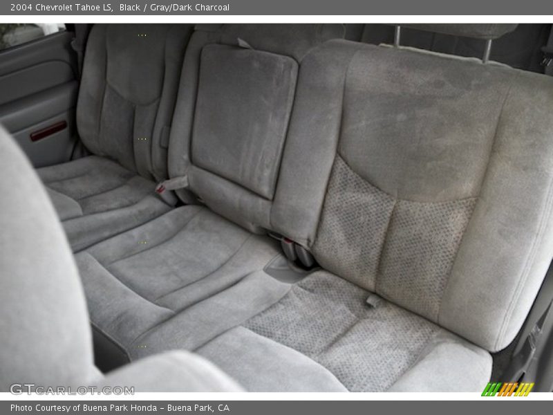 Black / Gray/Dark Charcoal 2004 Chevrolet Tahoe LS
