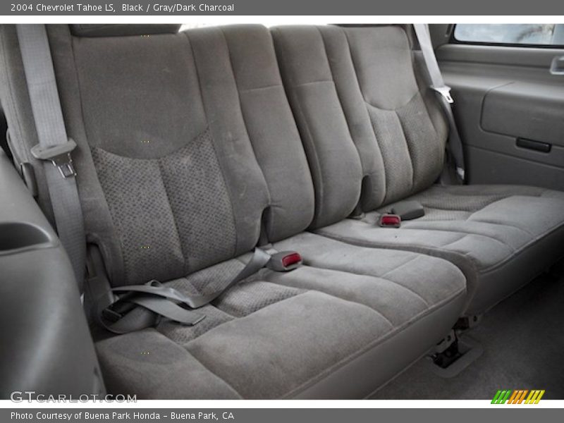 Black / Gray/Dark Charcoal 2004 Chevrolet Tahoe LS