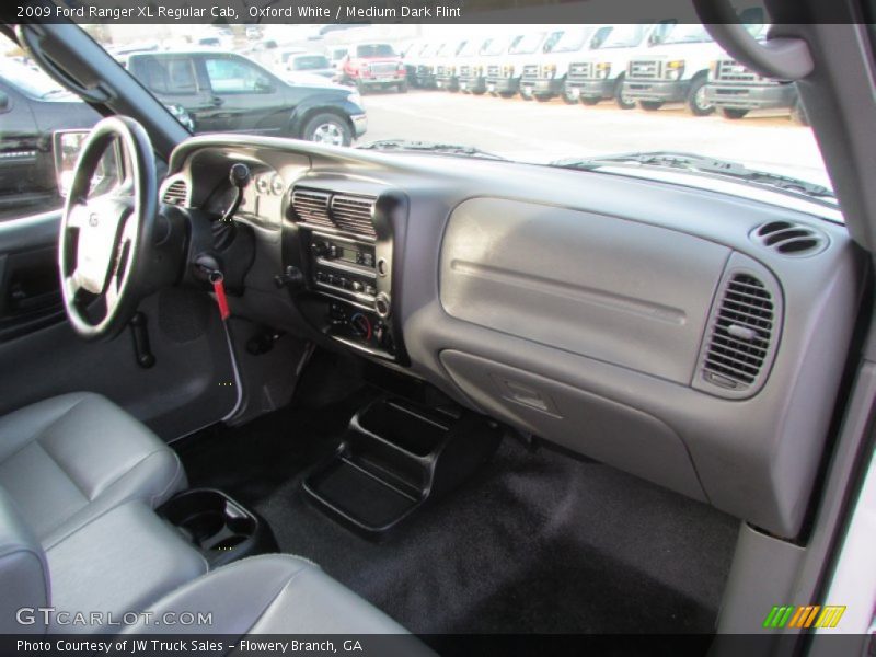 Oxford White / Medium Dark Flint 2009 Ford Ranger XL Regular Cab