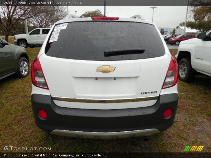 Arctic Ice / Black 2015 Chevrolet Captiva Sport LS